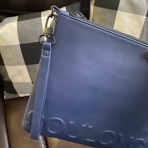 Soulcycle BUNDLE navy clutch pouch soul cycle tote. - Picture 6 of 11